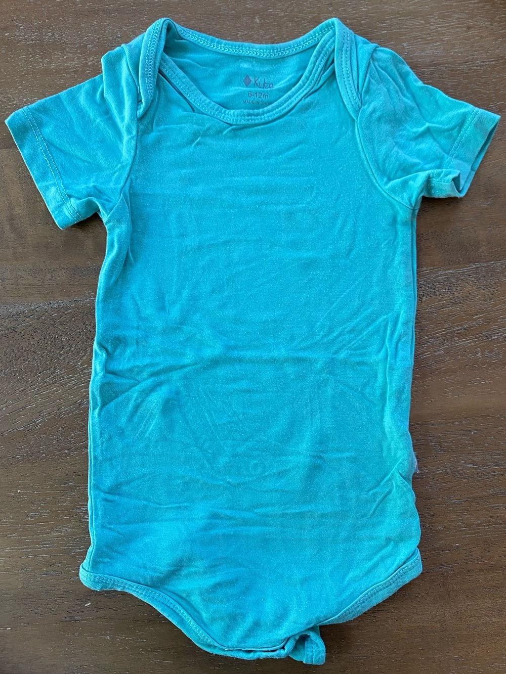 Kyte BABY short sleeve bodysuit in ”Jade”, 6-12 mo